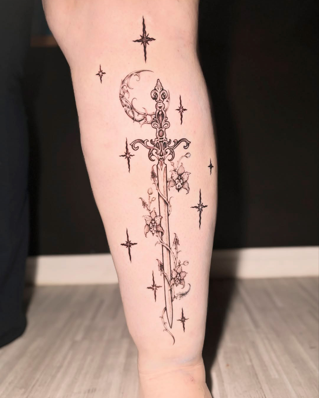 Tatuagem autoral na perna